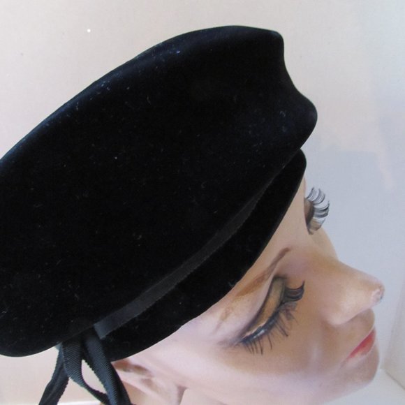 SALE Vintage Black Velvet Topper Ribbon Accents - Picture 8 of 9